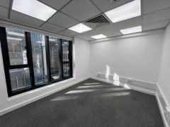 信誠廣場 中環 中層 C218135 售盤