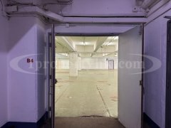 高輝工業大廈 油塘 中層 1764154 售盤