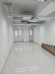 香港工业中心 长沙湾 中层 C136310 售盘