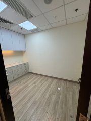 恒生銀行銅鑼灣分行大廈 銅鑼灣 中層 K220195 售盤