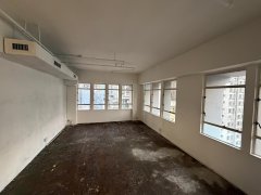 恒生青山道大廈 長沙灣 中層 K178361 售盤