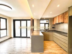 全新~三樓天台連太陽能[連車位] 元朗 高層 100910 售盤