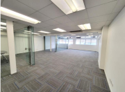 Officeplus @sheung Wan Sheung Wan office for rent 1,556 sq.ft. | Regent