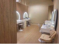 華懋莊士敦廣場 灣仔 中層 K216501 售盤