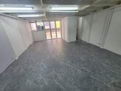 裕豐工業大廈【連520呎大平台】 荃灣 低層 C073612 售盤