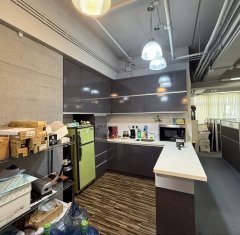 东达中心 鰂鱼涌 中层 K210236 售盘