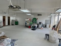 华丰工业中心 第01座 葵涌工厦出租 2,960尺 | Regent