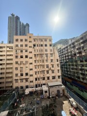 恒裕大廈 堅尼地城 中層 M045281 售盤