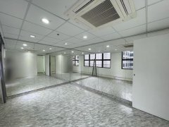 Chung Fung Commercial Building, Hong Kong Office