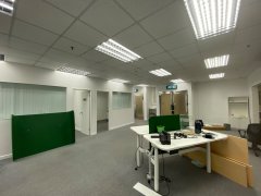 Peninsula Tower, Hong Kong Office