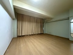 Temple St 300-306