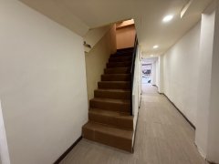 Temple St 300-306