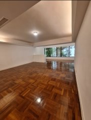 KAM YUEN MANSION
