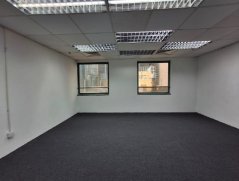 One Capital Place Wan Chai office for rent 506 sq.ft. | Regent