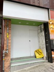 Golden House Central shop for rent 800 sq.ft. | Regent