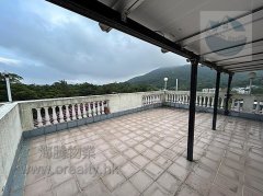 近九龍開揚三樓連天台 西貢 高層 C041920 售盤