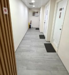 Hua Chiao Commercial Centre, Hong Kong Office