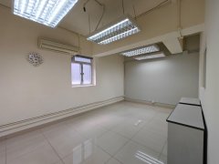 Amiata Industrial Building Kwai Chung industrial for rent 4,000 sq.ft. | Regent