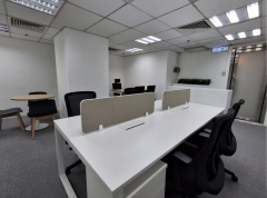 One Capital Place Wan Chai office for rent 490 sq.ft. | Regent