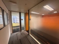 14 Taikoo Wan Road Quarry Bay office for rent 2,340 sq.ft. | Regent