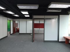 華懋禮頓廣場, 香港寫字樓
