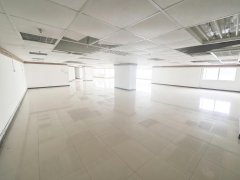 六合工業大廈 新蒲崗 中層 C076196 售盤