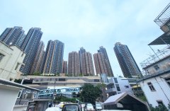三樓內置樓梯天台。獨立入契車位 元朗 1815314 售盤