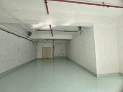 TAK FUNG IND CTR BLK 01