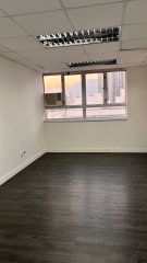 義發工業大廈 新蒲崗 中層 010048 售盤