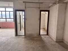 联昌中心 I,II期 屯门工厦出租 2,122尺 | Regent