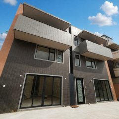 元朗近市全新連天台 元朗 M178749 售盤