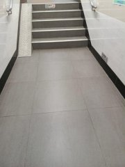 樂友大廈 灣仔 中層 115757 售盤