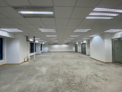 Peninsula Tower, Hong Kong Office