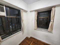 偉華中心 沙田 中層 1824954 售盤
