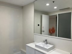 Canton Plaza, Hong Kong Office