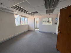 俊僑商業中心 尖沙咀寫字樓出租 540呎 | Regent