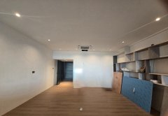 TAK FUNG IND CTR BLK 01